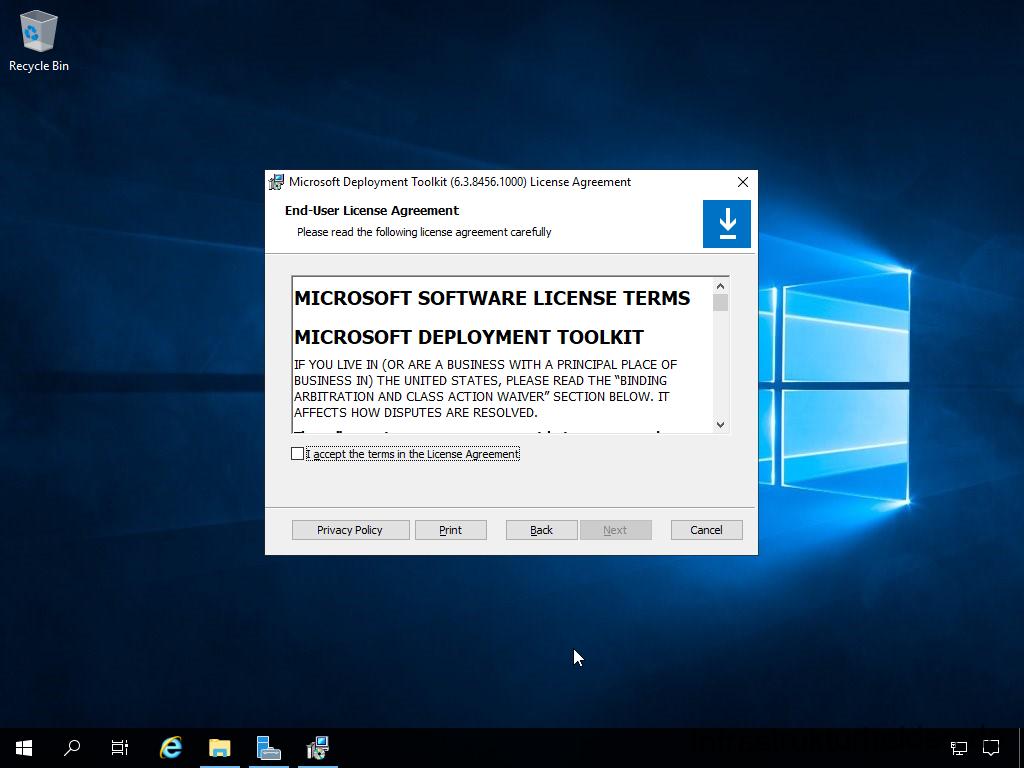 Netzwerkinstallation mit dem Microsoft Deployment Toolkit – Teil 1: Hinweise, Vorbereitung und Einrichtung - computergenerierter alternativtext recycle bin m 1 Installation des Microsoft Deployment Toolkit (MDT) - License term